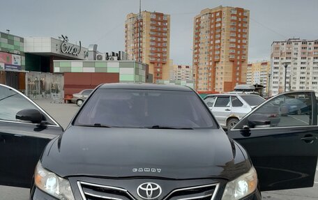 Toyota Camry, 2011 год, 1 300 000 рублей, 4 фотография