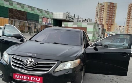 Toyota Camry, 2011 год, 1 300 000 рублей, 2 фотография