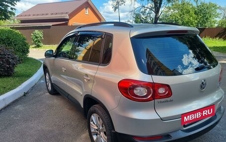 Volkswagen Tiguan I, 2011 год, 1 580 000 рублей, 4 фотография