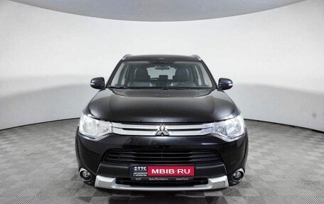 Mitsubishi Outlander III рестайлинг 3, 2014 год, 1 711 900 рублей, 2 фотография