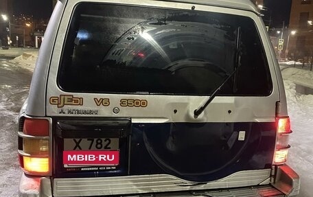 Mitsubishi Pajero III рестайлинг, 1998 год, 520 000 рублей, 11 фотография