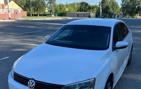 Volkswagen Jetta VI, 2014 год, 1 120 000 рублей, 1 фотография