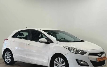 Hyundai i30 II рестайлинг, 2013 год, 899 500 рублей, 6 фотография