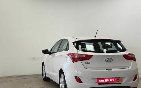 Hyundai i30 II рестайлинг, 2013 год, 899 500 рублей, 19 фотография