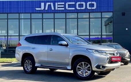 Mitsubishi Pajero Sport III рестайлинг, 2019 год, 3 495 500 рублей, 3 фотография