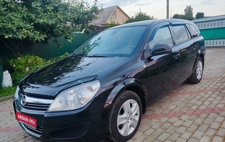 Opel Astra H, 2011 год, 667 000 рублей, 1 фотография