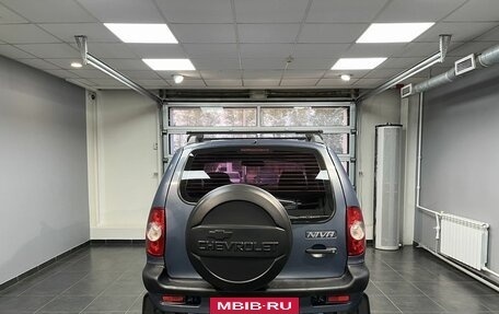 Chevrolet Niva I рестайлинг, 2008 год, 799 000 рублей, 5 фотография