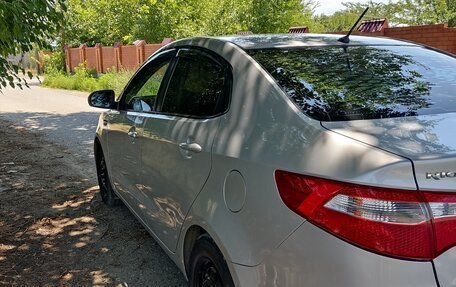 KIA Rio III рестайлинг, 2014 год, 740 000 рублей, 5 фотография