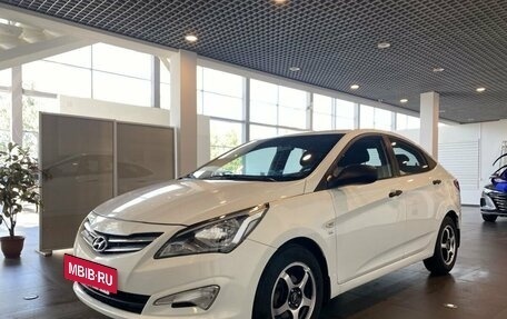 Hyundai Solaris II рестайлинг, 2014 год, 1 070 000 рублей, 7 фотография