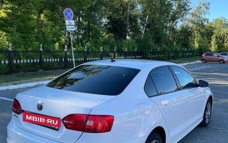 Volkswagen Jetta VI, 2014 год, 1 120 000 рублей, 4 фотография