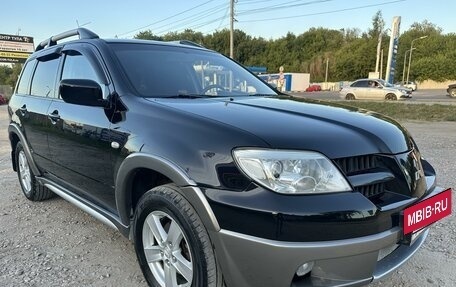 Mitsubishi Outlander III рестайлинг 3, 2006 год, 920 000 рублей, 2 фотография