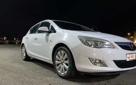 Opel Astra J, 2010 год, 660 000 рублей, 6 фотография