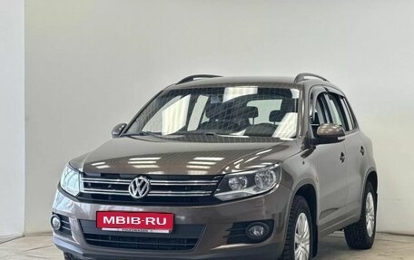 Volkswagen Tiguan I, 2015 год, 1 575 000 рублей, 1 фотография