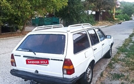 Volkswagen Passat B2, 1985 год, 160 000 рублей, 3 фотография