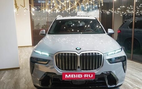 BMW X7, 2023 год, 18 100 000 рублей, 3 фотография