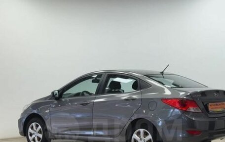 Hyundai Solaris II рестайлинг, 2011 год, 675 000 рублей, 2 фотография