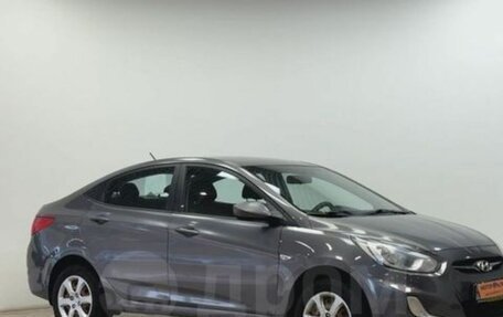 Hyundai Solaris II рестайлинг, 2011 год, 675 000 рублей, 6 фотография