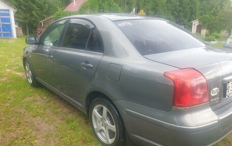 Toyota Avensis III рестайлинг, 2004 год, 620 000 рублей, 6 фотография