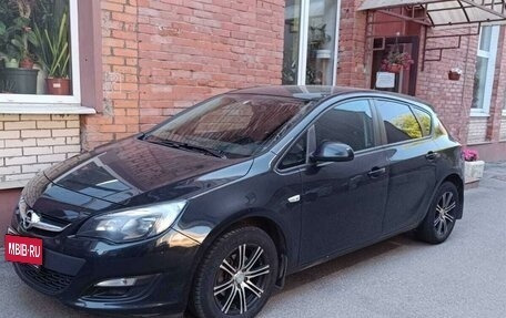 Opel Astra J, 2013 год, 1 150 000 рублей, 1 фотография