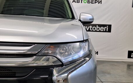 Mitsubishi Outlander III рестайлинг 3, 2015 год, 1 630 000 рублей, 4 фотография