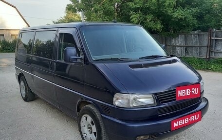 Volkswagen Caravelle T4, 2002 год, 1 150 000 рублей, 4 фотография