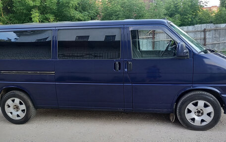 Volkswagen Caravelle T4, 2002 год, 1 150 000 рублей, 6 фотография