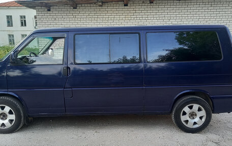 Volkswagen Caravelle T4, 2002 год, 1 150 000 рублей, 12 фотография