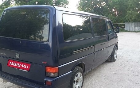 Volkswagen Caravelle T4, 2002 год, 1 150 000 рублей, 8 фотография