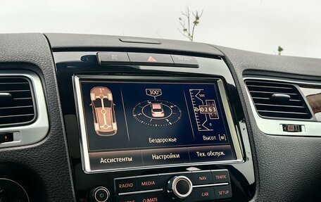 Volkswagen Touareg III, 2012 год, 2 790 000 рублей, 26 фотография