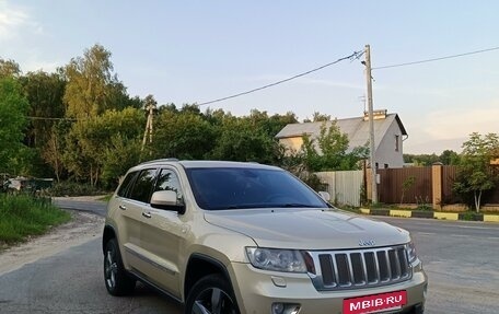 Jeep Grand Cherokee, 2011 год, 1 550 000 рублей, 3 фотография