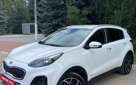 KIA Sportage IV рестайлинг, 2019 год, 2 850 000 рублей, 1 фотография