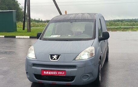 Peugeot Partner II рестайлинг 2, 2009 год, 580 000 рублей, 1 фотография