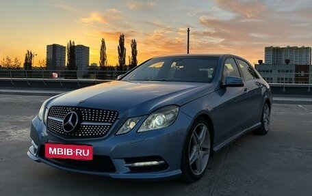 Mercedes-Benz E-Класс, 2012 год, 1 850 000 рублей, 2 фотография