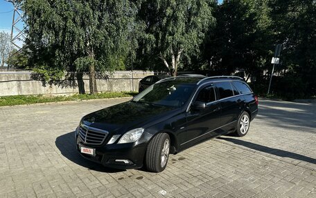 Mercedes-Benz E-Класс, 2010 год, 1 600 000 рублей, 6 фотография