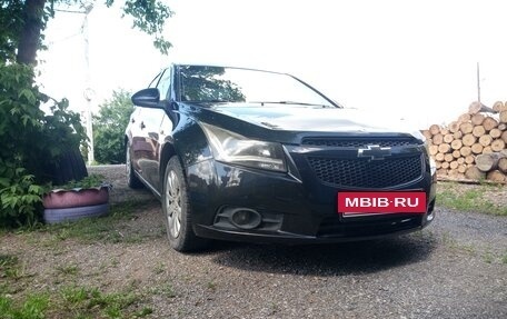 Chevrolet Cruze II, 2011 год, 940 000 рублей, 2 фотография