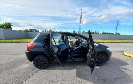 Toyota Auris II, 2009 год, 650 000 рублей, 6 фотография