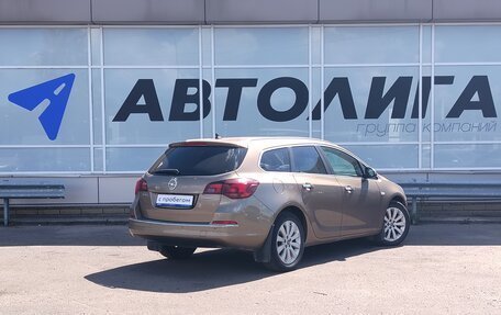 Opel Astra J, 2013 год, 891 000 рублей, 2 фотография