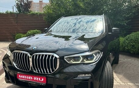 BMW X5, 2019 год, 7 100 000 рублей, 2 фотография