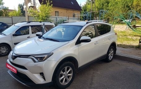 Toyota RAV4, 2019 год, 2 850 000 рублей, 1 фотография