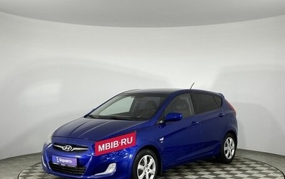 Hyundai Solaris II рестайлинг, 2011 год, 680 000 рублей, 1 фотография