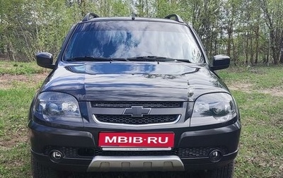 Chevrolet Niva I рестайлинг, 2017 год, 870 000 рублей, 1 фотография