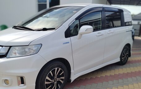 Honda Freed I, 2015 год, 1 320 000 рублей, 1 фотография