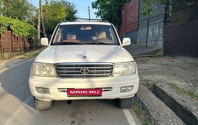 Toyota Land Cruiser 100 рестайлинг 2, 2001 год, 2 000 000 рублей, 1 фотография