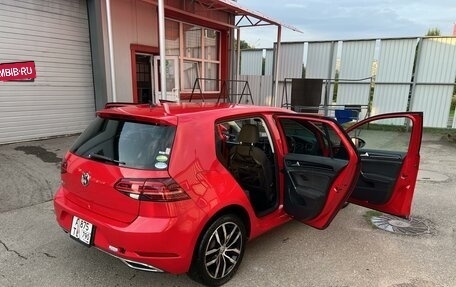 Volkswagen Golf VII, 2019 год, 2 200 000 рублей, 2 фотография