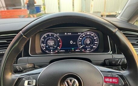 Volkswagen Golf VII, 2019 год, 2 200 000 рублей, 18 фотография