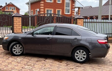 Toyota Camry, 2008 год, 1 350 000 рублей, 10 фотография