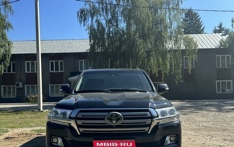 Toyota Land Cruiser 200, 2018 год, 8 500 000 рублей, 1 фотография