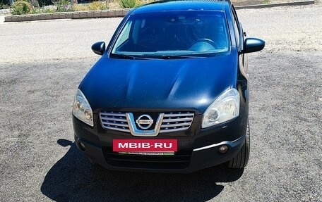 Nissan Qashqai, 2009 год, 815 000 рублей, 2 фотография