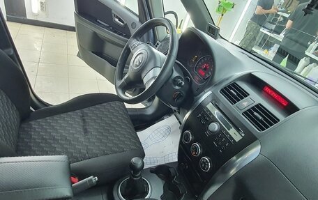 Suzuki SX4 II рестайлинг, 2007 год, 965 000 рублей, 10 фотография