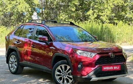 Toyota RAV4, 2020 год, 3 649 999 рублей, 3 фотография